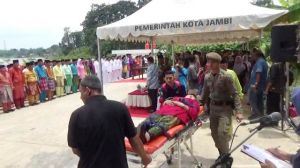 Panas-Panasan saat Pelantikan, Ada Pejabat yang Pingsan