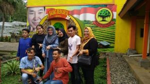 Saung Berkarya, Solusi Bagi Masa Depan Indonesia   