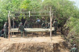 Lokasi Program TMMD Jauh dari Pemukiman, Satgas Dirikan  Pondok