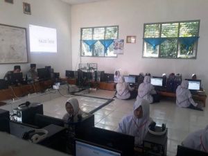 SMP Islam Asy’ariyah Sukses Laksanakan Geladi Bersih UNBK Tahun 2019