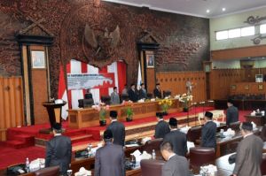 Fachrori Sampaikan LKPJ Tahun 2018 ke DPRD Provinsi Jambi,  Ini Rinciannya