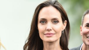 Aktris Hollywodd Angelina Jolie Dukung Perdamaian Afganistan