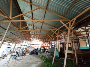 Diterjang Angin Kencang, 20 Kios Sementara Pasar Bungo Hampir Roboh