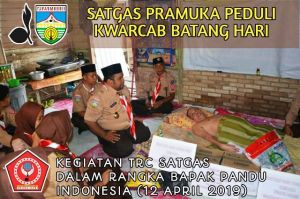 Peringati Hari Bapak Pramuka, Satgas Pramuka Peduli Batanghari Gelar Apel dan Berbagi Donasi