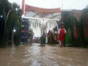 TPS 37 Desa Mendalo Darat Kebanjiran