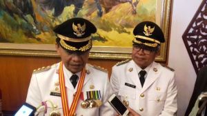 Bupati dan Wabup Kerinci Dianugerahi Gelar Sko Dari Tigo Lurah Semurup