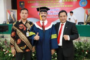 Sekjen Kemendagri, Hadi Prabowo Promosi Doktor Ilmu Pemerintahan IPDN