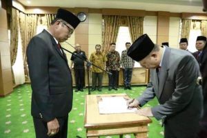 Sekda Munasri Lantik 6 Pejabat Eselon II di Pemkot Sungai Penuh