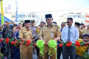 Wali Kota dan Wawako Buka Pasar Bedug Kota Jambi, Fasha: Rekomendasi Pemkot, Sudah diuji BPOM