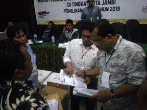 Kotak Suara Jambi Timur Dibuka Karena Protes Perindo, Ini Hasilnya