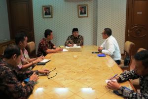 Gubernur Jambi Gelar Pertemuan dengan ELL Environmental Holdings Limited