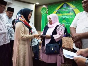 Pasukan Oranye  Dijamu Buka Puasa Bersama Sekda dan Hj Hesty Haris