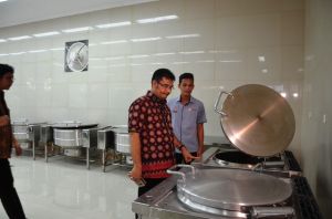 SAH: Masyarakat Masih Berorientasi Gelar, Sementara Zaman Menuntut Kompetensi