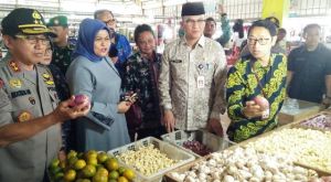 Komisi XI DPR RI Sidak ke Pasar Angso Duo, Satgas Pangan: Harga Bapok Stabil