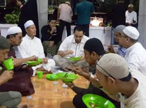 Itifkaf di Masjid Nurdin Hasanah, Ini Kata Jefri Amas Soal Pengusulannya Sebagai Cawagub Fachrori