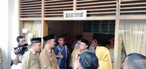 Sidak ke Dispora, Fachrori Turun Tapi Mendadak Masuk Lagi ke Mobil