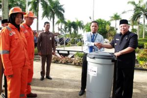 Safrial: Upaya Pengendalian Polusi Udara Dengan Menanam Pohon