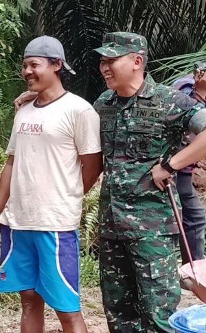 Begini Kebersamaan Dandim 0415/Batanghari bersama Warganya di Lokasi TMMD
