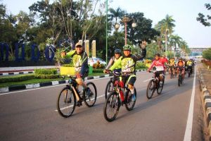 Pasca Putusan MK, Kapolda Jambi dan Rombongan Lakukan Gowes Kamtibmas