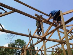 Buruh Tani di Desa Ladang Peris ini Bersyukur Rumahnya Dibedah Lewat TMMD