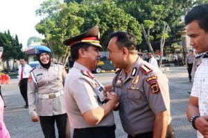 Dirkrimum Polda Jambi Edi Faryadi Resmi Naik Pangkat dari AKBP Menjadi Kombes