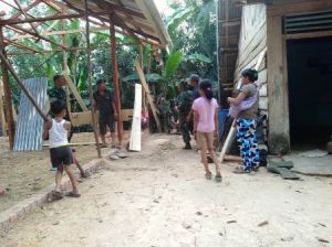 Ada Sembako Gratis, Danramil 415-04/Muara Bulian Ajak Warga Ikuti Pembukaan TMMD