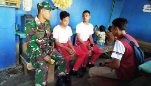 Satgas TMMD Yang Getol Tanaman Wasbang Kepada Anak-Anak Desa Sasaran