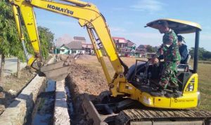 Tentara Satgas TMMD Yang Mahir 