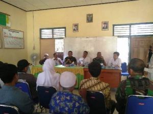 Masyarakat Sambut Antusias Program Sosial pada Pembukaan TMMD 105