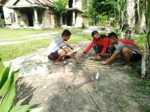 Orang Tua Asuh Puji Satgas TMMD, Supangat: Mereka Rajin dan Sopan