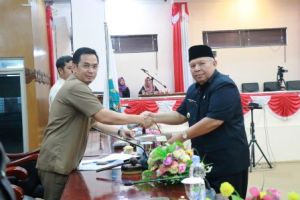 Bupati Sampaikan Ranperda Tentang Perubahan APBD Tahun 2019