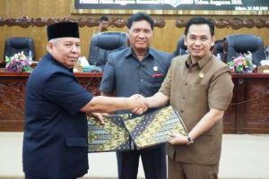 Bupati Tanjabbar dan DPRD Tandatangai KU dan PPAS APBD Tahun 2020
