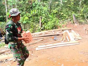 Satgas TMMD Persiapkan Material Sebelum Kegiatan Dimulai