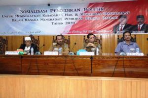 Buka Sosialisasi Pendidikan Politik Hadapi Pemilukada 2020, Ini kata Wabup Amir Sakib