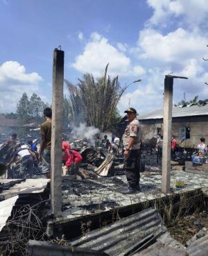 Kebakaran di Teluk Nilau 25 Jiwa Kehilangan Tempat Tinggal