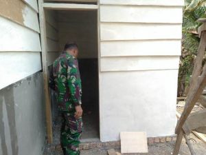 Dan SSK TMMD 105 Kodim 0415/Bth Cek Progres Rumah Agus