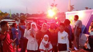 Kado Ultah Drg Iwan dari Juara Umum Dayung hingga 1 Bucket Kembang dari Anak Tercinta