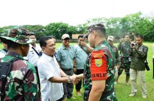 Bupati Batanghari Dukung Penuh Latihan Pratugas Yonif R 142/KJ