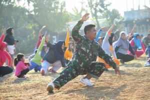 Jaga Kebugaran Tubuh, Satgas Tmmd Kodim Demak Senam Bersama