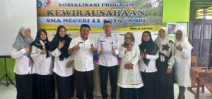 Ditunjuk Sebagai Sekolah Kewirausahaan, SMK 11 Kota Jambi Paparkan Programnya