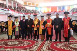 SAH: Wisuda Bukan Akhir, Namun Awal Dari Tantangan Hidup Sebenarnya   