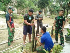 Sambut HUT RI, Bambu Runcing Hiasi Pagar Rumah Ingatkan Perjuangan Pahlawan