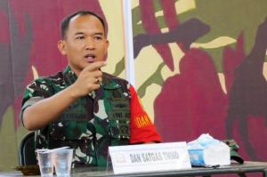 Dansatgas TMMD: Luar Biasa Antusias Warga Nobar Film Perjuangan