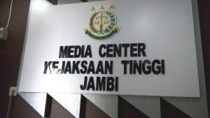 Selain Rektor UIN Jambi, 5 Orang Lainnya Juga Diperiksa Kejati Hari Ini