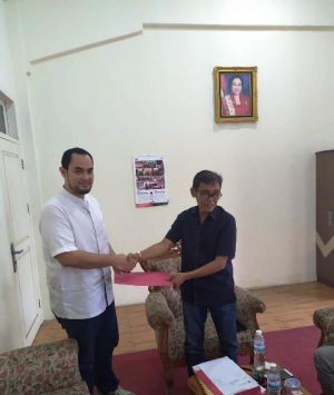 PDIP Buka Penjaringan, Jefri Amas Kandidat Cagub Pertama yang Ambil Formulir