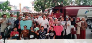Himpunan Mahasiswa Bungo Tanggap Bencana Bagikan 4000 Masker