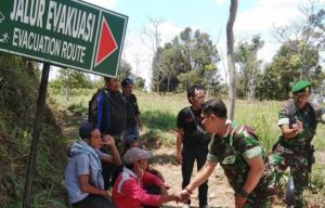 ''Terimakasih Pak Tentara Desa Kami Dibangun''