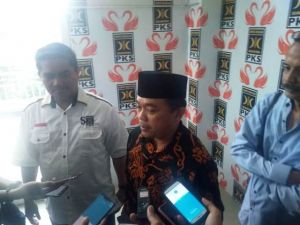 Sebut Banyak Kenangan Bersama PKS, Al Haris: Semoga Kenangan Manis Ini Terus Berjalan