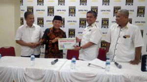 Setelah Beri Kopi ke Demokrat, Al Haris Lobi PKS Dengan Gelamai