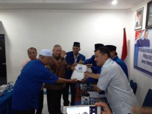 Safrial Cagub Pertama yang Kembalikan Formulir di Demokrat